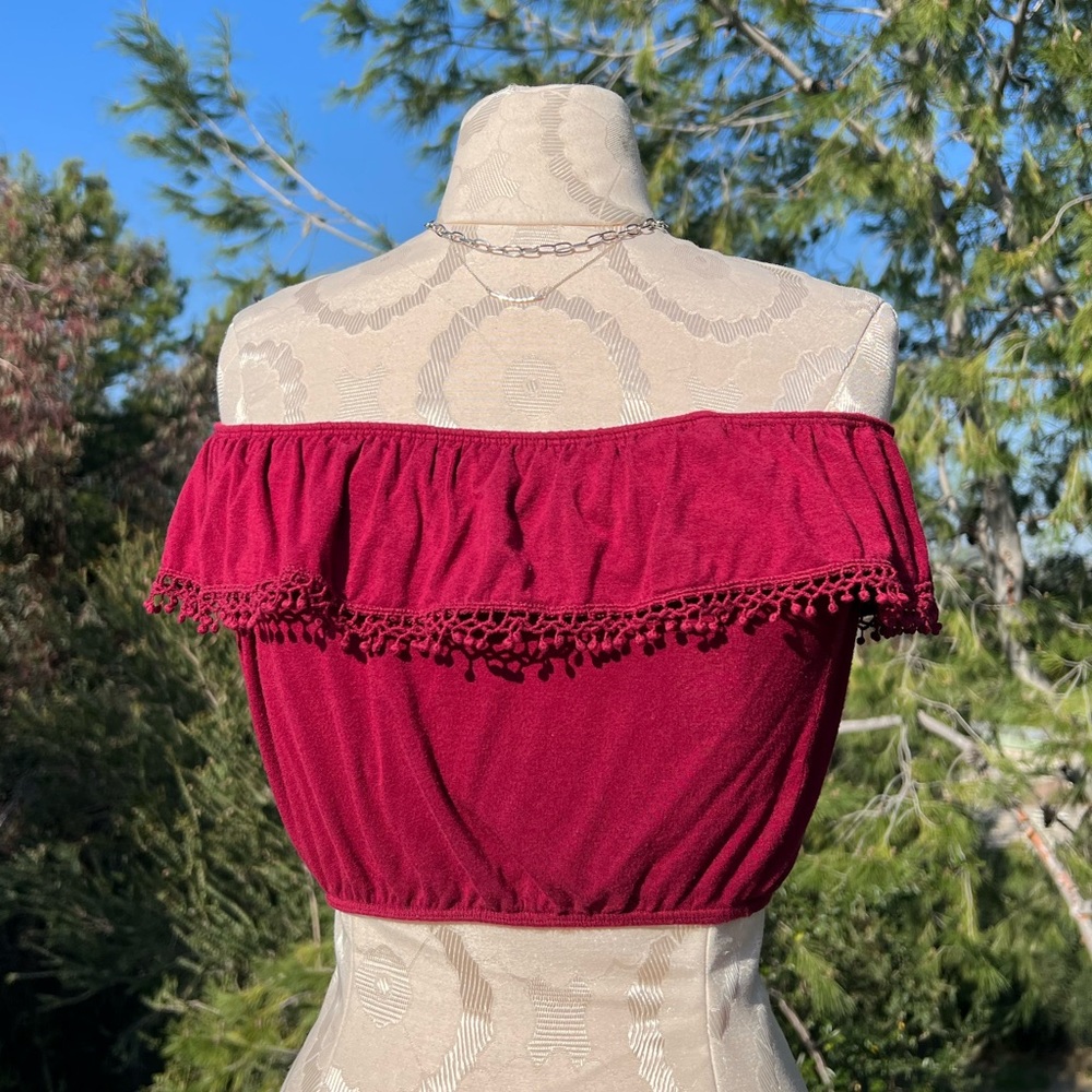 red crop top